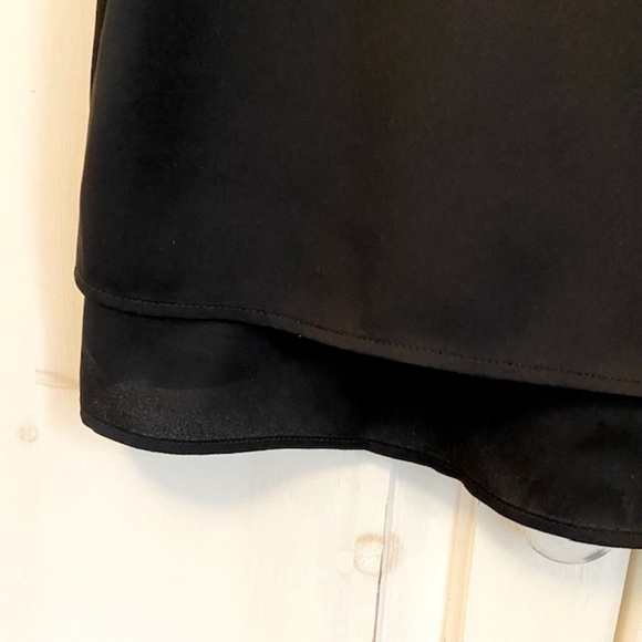Ann Taylor Layered Sleeveless Black Blouse - Picture 4 of 8